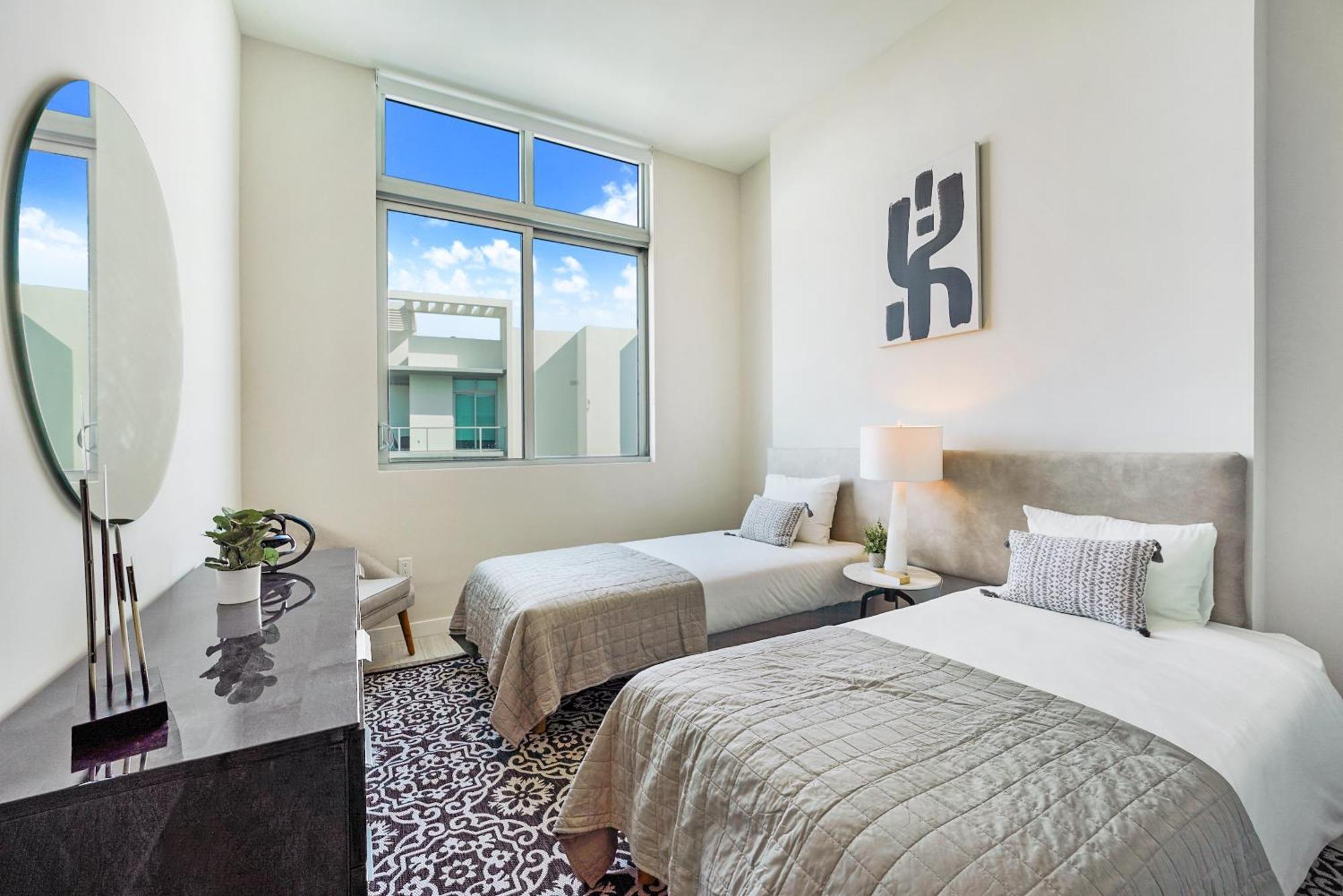 Nomada Destination Residences - Quadro Miami Luaran gambar