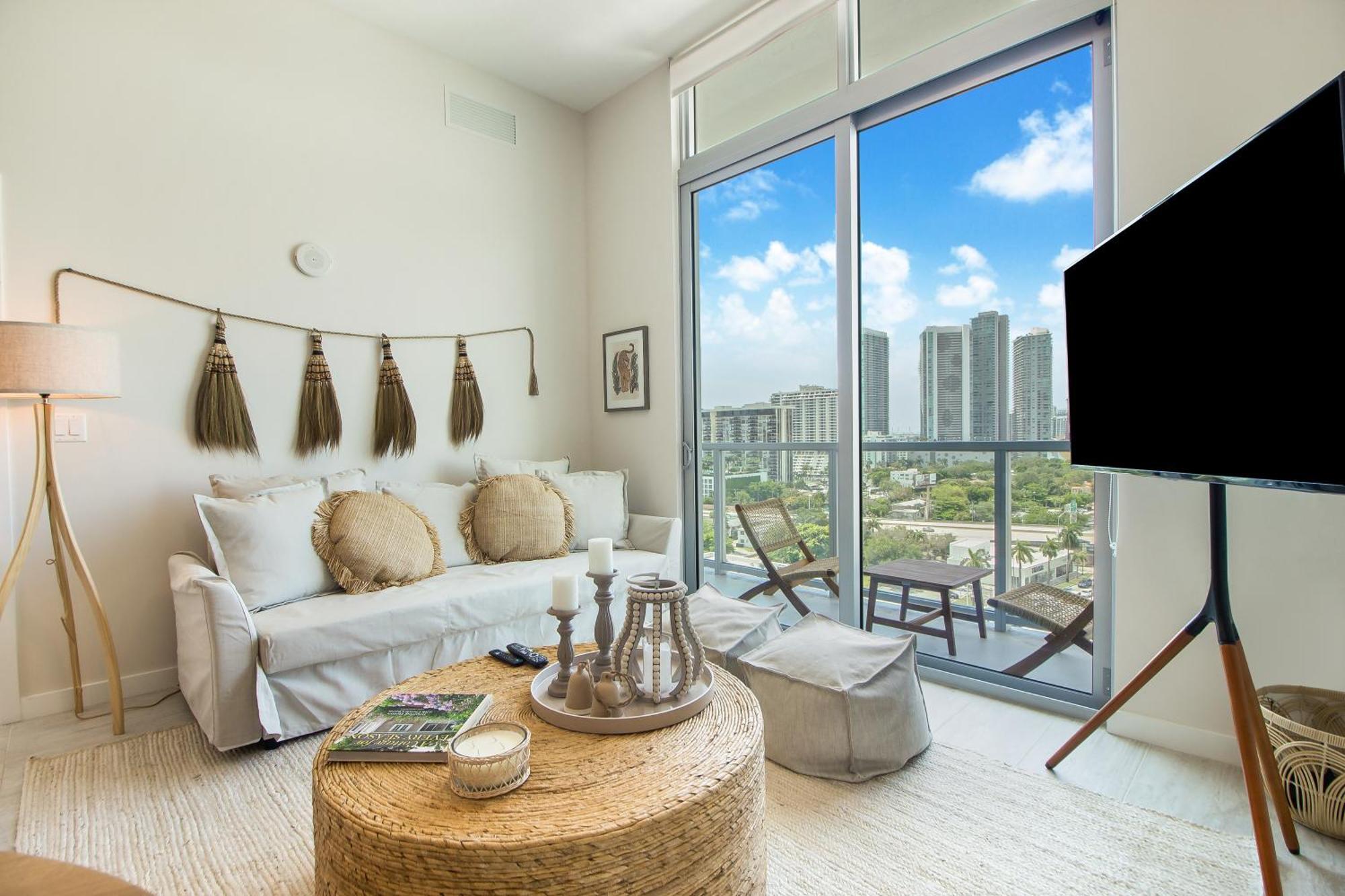 Nomada Destination Residences - Quadro Miami Luaran gambar