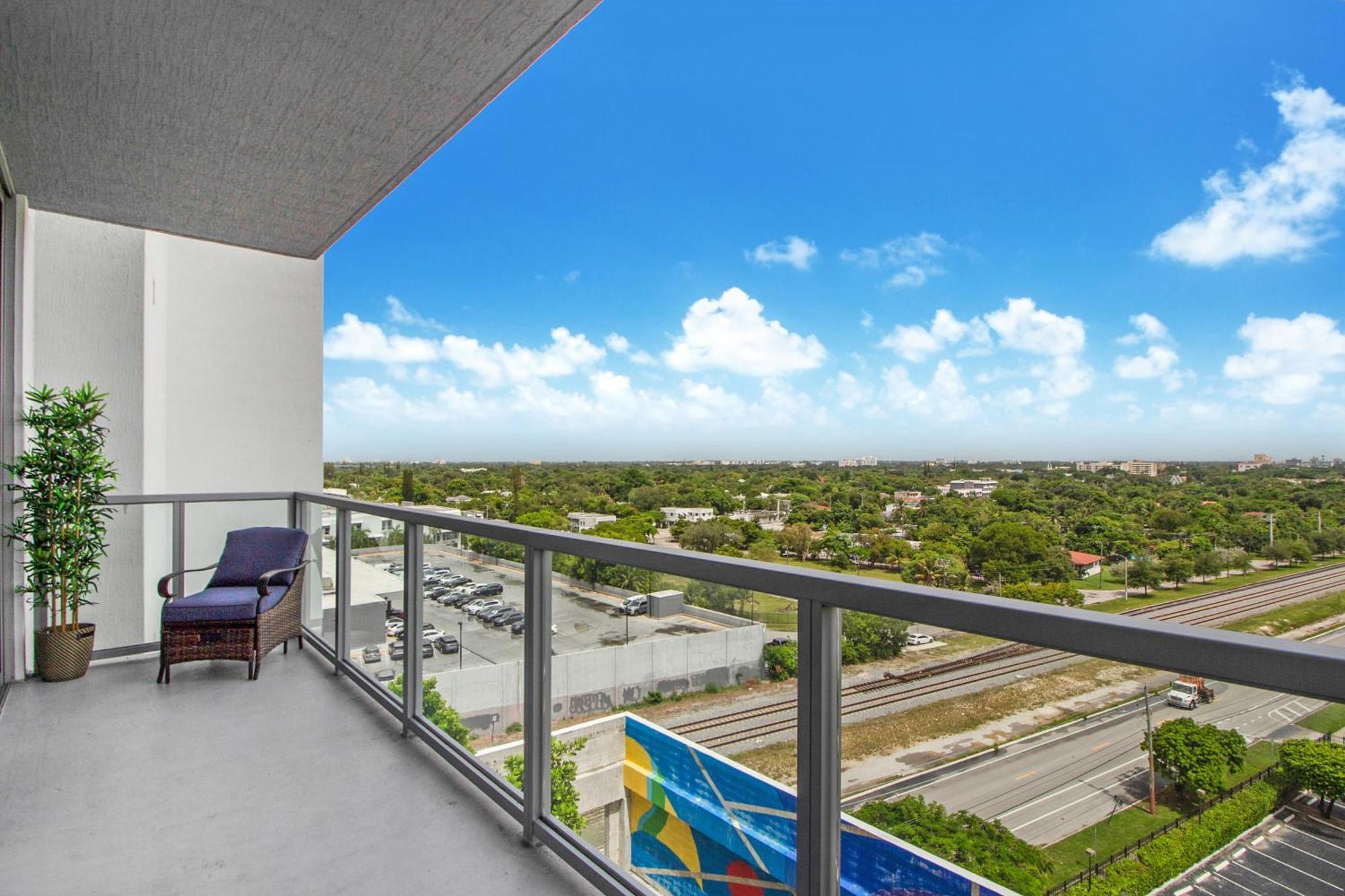 Nomada Destination Residences - Quadro Miami Luaran gambar